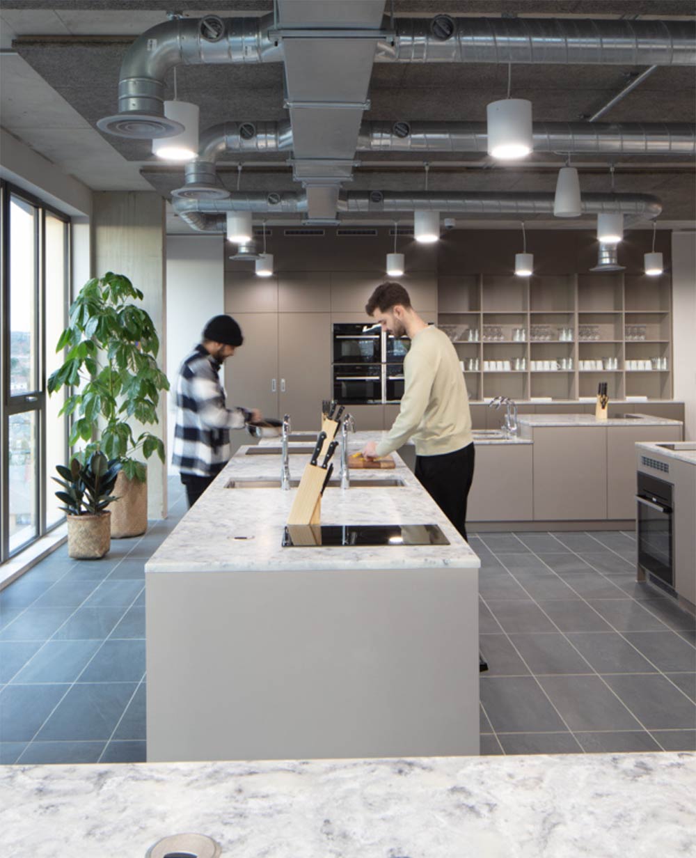 Co-living with Folk