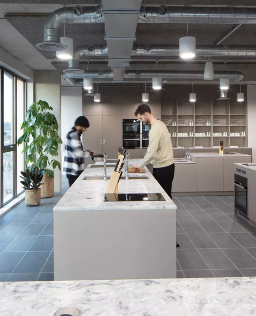 Co-living with Folk
